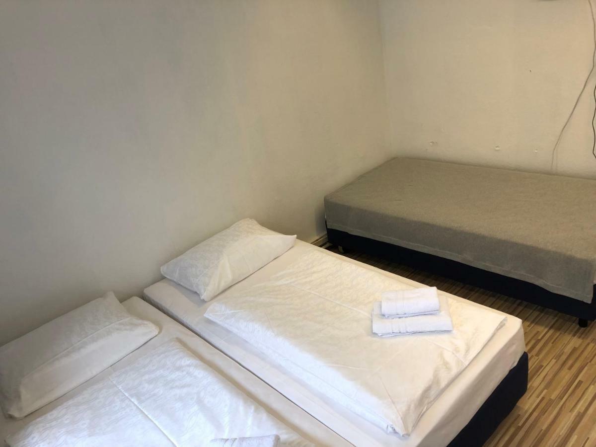 Downtown City - Privaterooms Fürth Exteriér fotografie